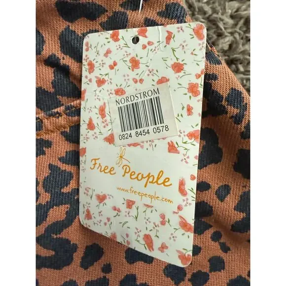 NWT Free People We The Free Zip It Up Leopard Print Denim Mini Skirt Size 28 - Picture 8 of 10